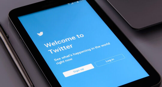 Twitter suspends 1m ‘fake accounts’ a day